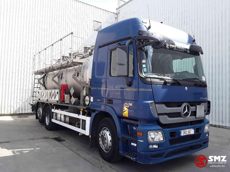Mercedes-Benz Actros 2536 12400 l chemie tank - Грузовик-цистерна: фото 1 Mercedes-Benz Actros 2536 12400 l chemie tank - Грузовик-цистерна: фото 1