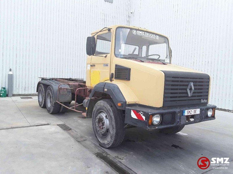 Renault C 260 no CBH francais - Грузовик-шасси: фото 1 Renault C 260 no CBH francais - Грузовик-шасси: фото 1