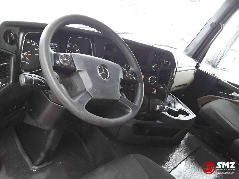Тягач Mercedes-Benz Actros 1843 Streamspace 2.30: фото 8 Тягач Mercedes-Benz Actros 1843 Streamspace 2.30: фото 8