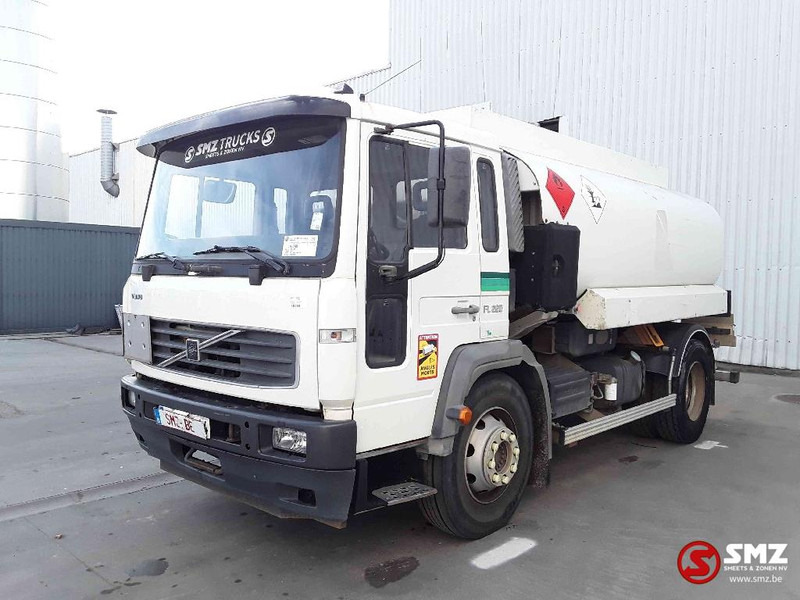 Volvo FL6 220 10000L lames - Грузовик-цистерна: фото 3 Volvo FL6 220 10000L lames - Грузовик-цистерна: фото 3