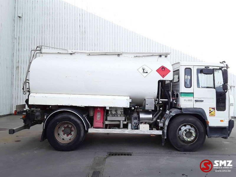 Volvo FL6 220 10000L lames - Грузовик-цистерна: фото 4 Volvo FL6 220 10000L lames - Грузовик-цистерна: фото 4