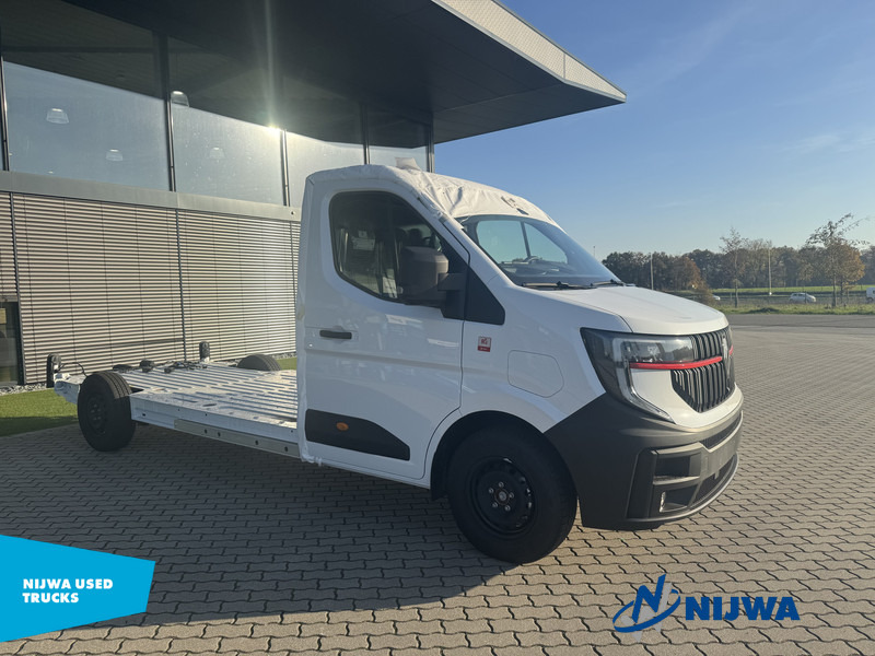 Renault Master E-Tech 145 L3H1 platform cabine - Коммерческий автомобиль, Электрический фургон: фото 2 Renault Master E-Tech 145 L3H1 platform cabine - Коммерческий автомобиль, Электрический фургон: фото 2