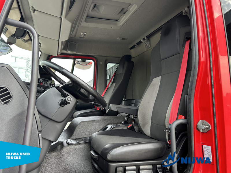 Грузовик с закрытым кузовом Renault D WIDE 280 4x2 Low mileage + Achtersluitklep: фото 10