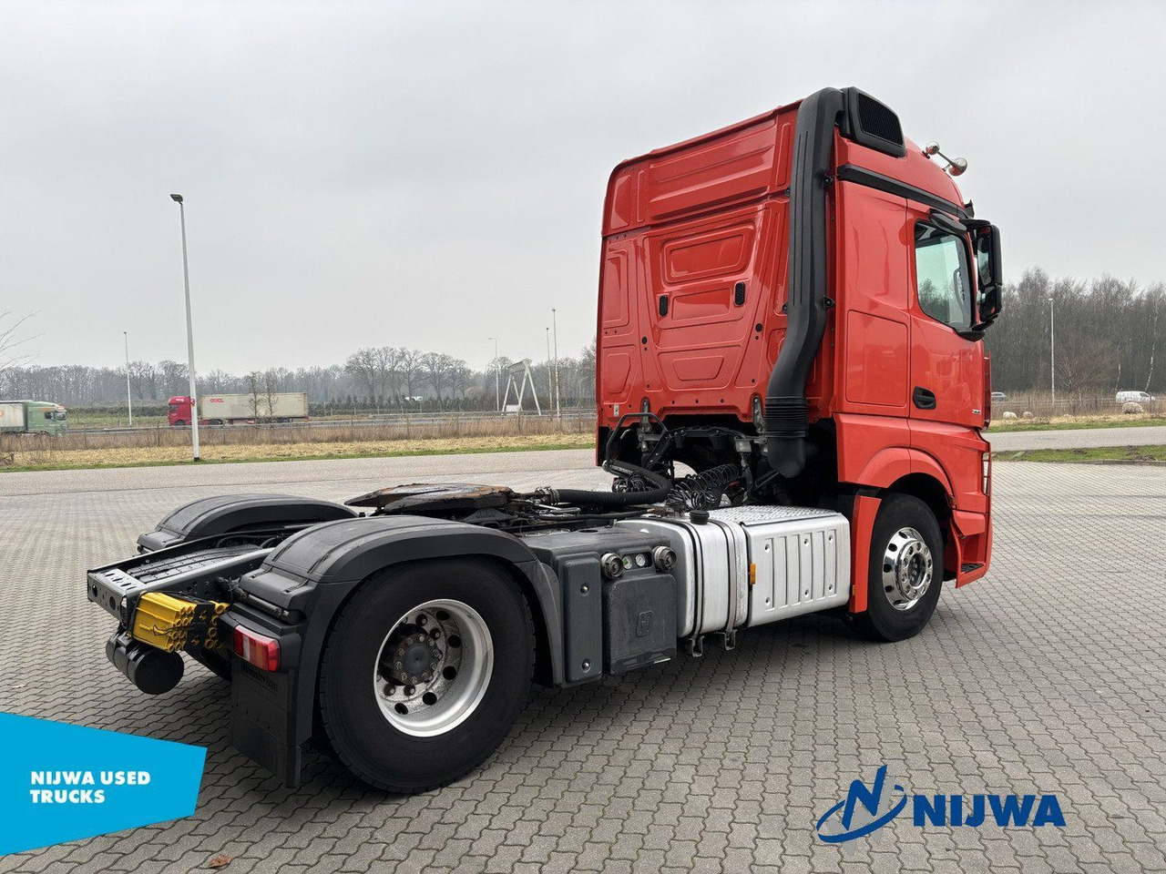 Mercedes-Benz Actros 1851 4x2 Retarder + Hydrauliek - Тягач: фото 3 Mercedes-Benz Actros 1851 4x2 Retarder + Hydrauliek - Тягач: фото 3