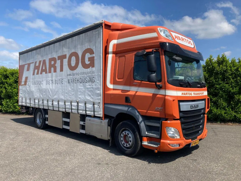 DAF CF 410 FA Euro6 Schuifzeilen vooras 9,0 ton - Грузовик с закрытым кузовом: фото 2 DAF CF 410 FA Euro6 Schuifzeilen vooras 9,0 ton - Грузовик с закрытым кузовом: фото 2