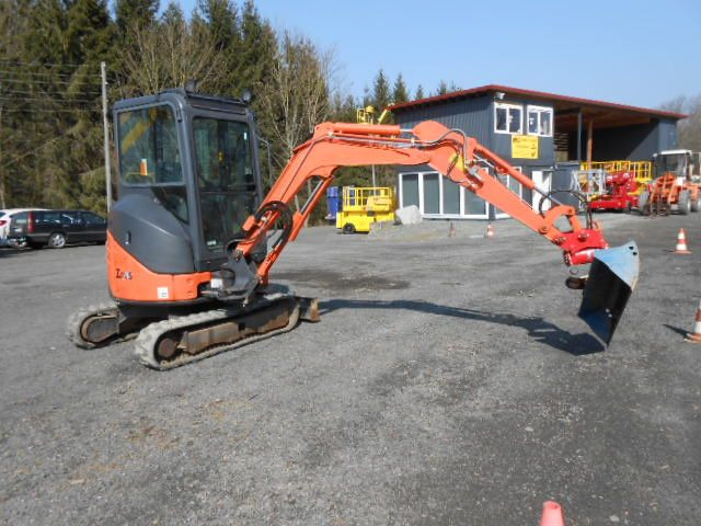 Hitachi ZX22U-2CLR , Powertilt  - Мини-экскаватор: фото 3 Hitachi ZX22U-2CLR , Powertilt  - Мини-экскаватор: фото 3