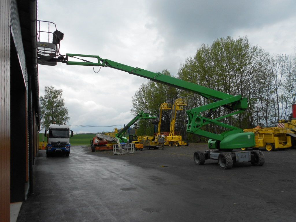 Niftylift Niftylift HR28 Hybrid , 4x4 , 28 - Коленчатый подъемник: фото 3 Niftylift Niftylift HR28 Hybrid , 4x4 , 28 - Коленчатый подъемник: фото 3