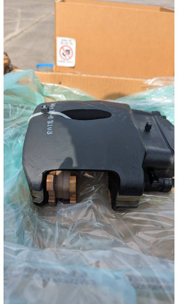 Komatsu HD605-5 BRAKE ASSY 561-34-62103 - Детали тормозной системы для Строительной техники: фото 3 Komatsu HD605-5 BRAKE ASSY 561-34-62103 - Детали тормозной системы для Строительной техники: фото 3