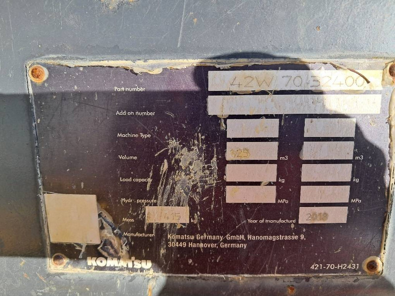 Komatsu WA100M-8 - Колёсный погрузчик: фото 2 Komatsu WA100M-8 - Колёсный погрузчик: фото 2