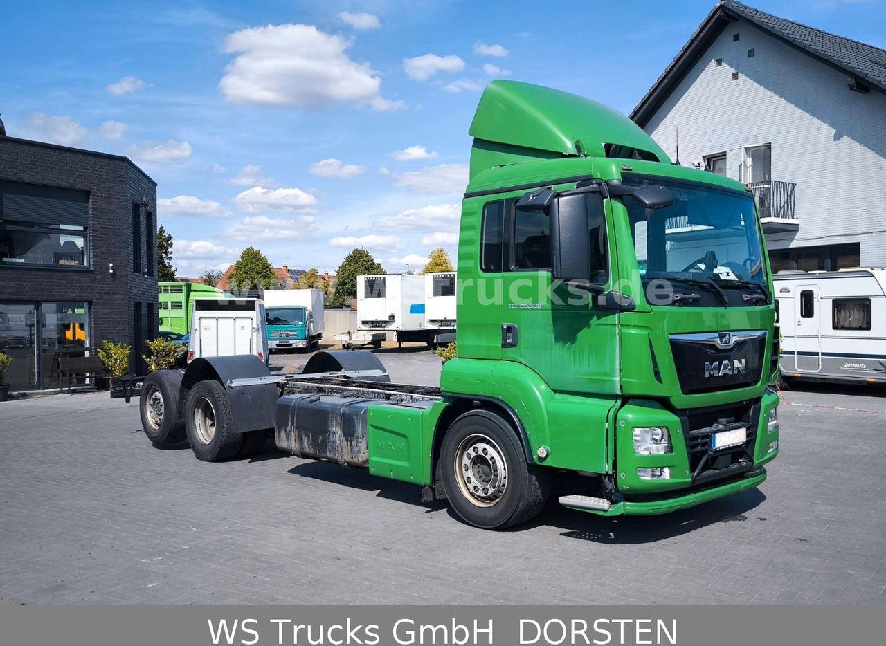 MAN TGS 26.500 6x2 Luft/Luft Lenkachse Intader - Грузовик-шасси: фото 1 MAN TGS 26.500 6x2 Luft/Luft Lenkachse Intader - Грузовик-шасси: фото 1