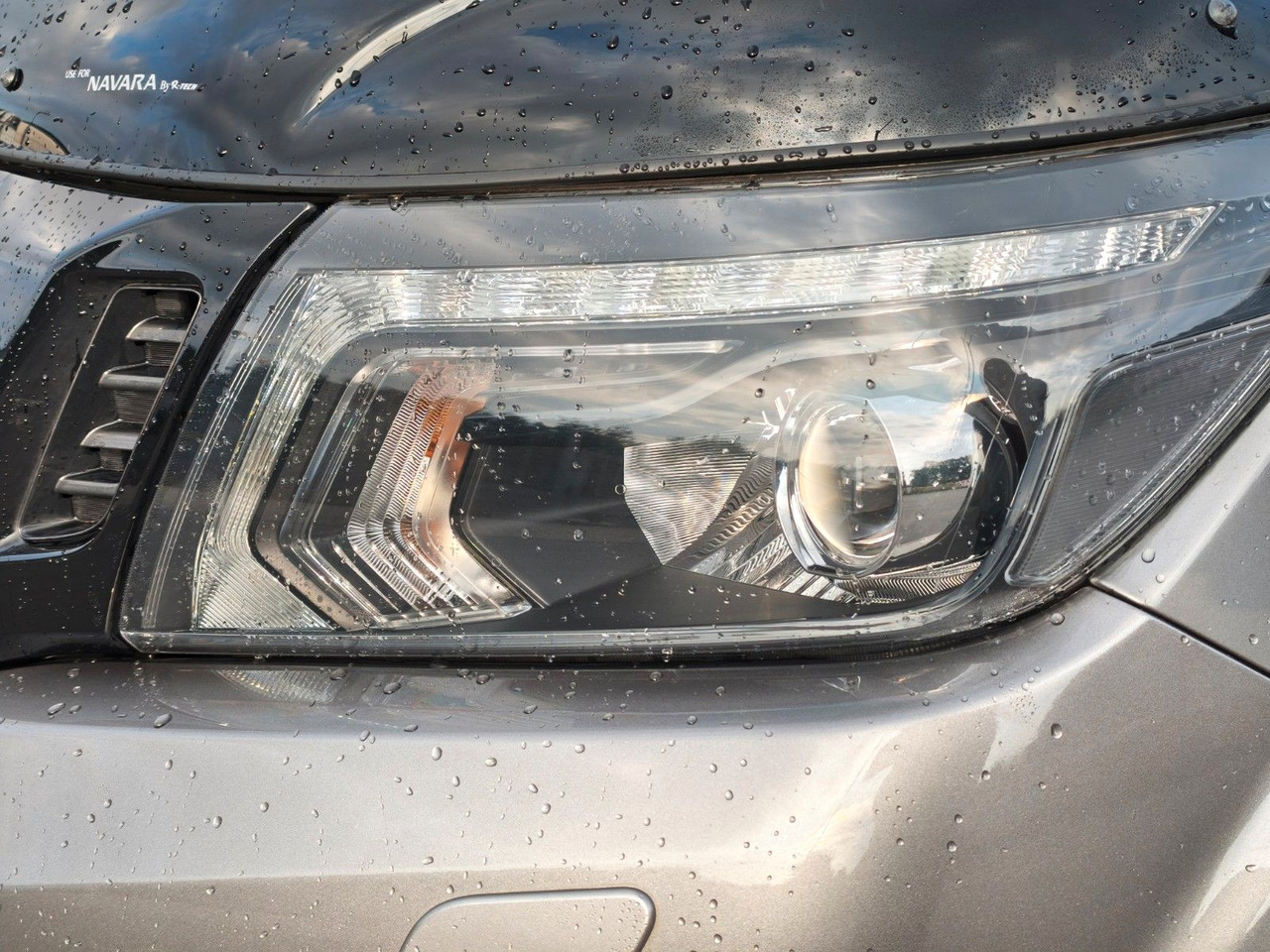 Внедорожник Nissan Navara NP300 N-Guard Double Cab 4x4: фото 6