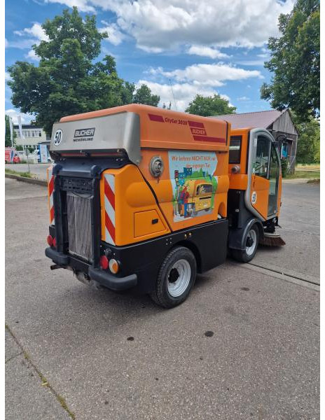 Промышленная подметальная машина Bucher Kehrmaschine BUCHER-GUYER Kehrmaschine EG 4.500 kg Diesel Topzustand: фото 7