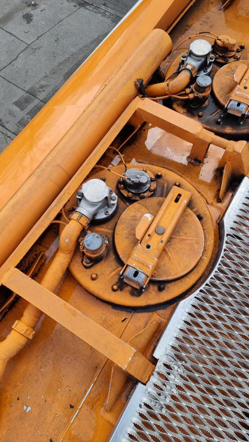 Полуприцеп Schwelm TSA Diesel Heizöl 6 Kammern 35.5 m³ Zählwerk TKZ ABS: фото 16
