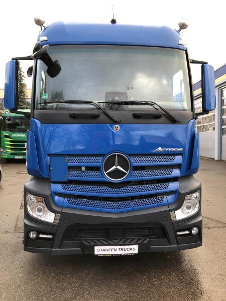 Mercedes Actros 1845 LS LOW MEGA Streamspace Intarder - Тягач: фото 2 Mercedes Actros 1845 LS LOW MEGA Streamspace Intarder - Тягач: фото 2
