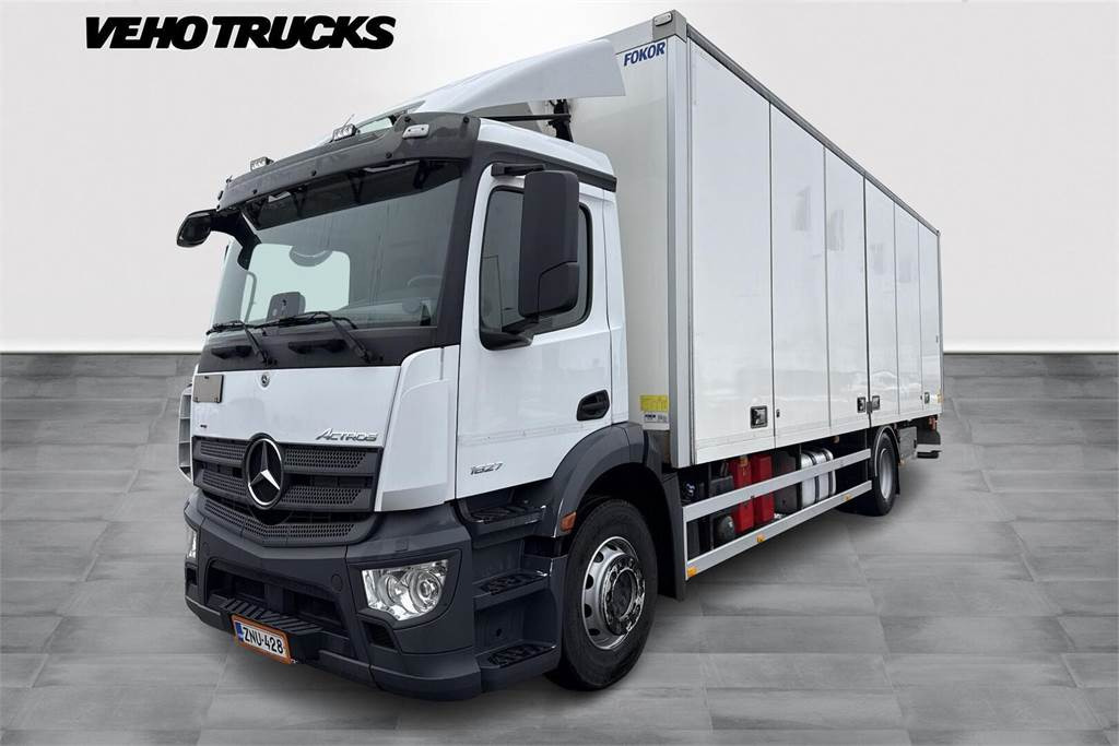 Mercedes-Benz ACTROS 1827 5 KSA-kori +PL - Грузовик с закрытым кузовом: фото 1 Mercedes-Benz ACTROS 1827 5 KSA-kori +PL - Грузовик с закрытым кузовом: фото 1