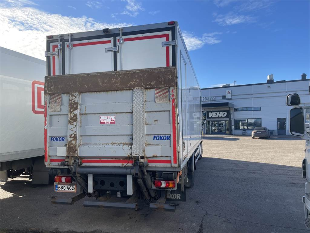 Mercedes-Benz Antos 1830L FRC kakslämpökori + PL-Nostin - Изотермический грузовик: фото 3 Mercedes-Benz Antos 1830L FRC kakslämpökori + PL-Nostin - Изотермический грузовик: фото 3