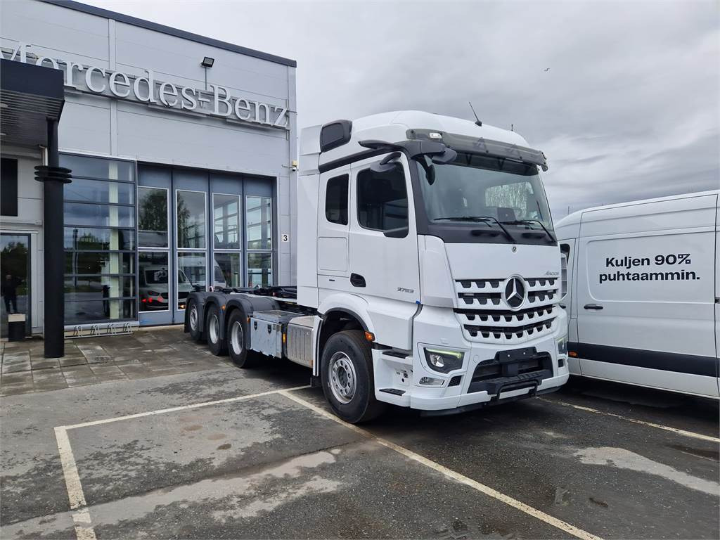 Mercedes-Benz Arocs 5 3253 8x4 L NLA MULTILIFT 24SL 5800 - Крюковой мультилифт: фото 1 Mercedes-Benz Arocs 5 3253 8x4 L NLA MULTILIFT 24SL 5800 - Крюковой мультилифт: фото 1