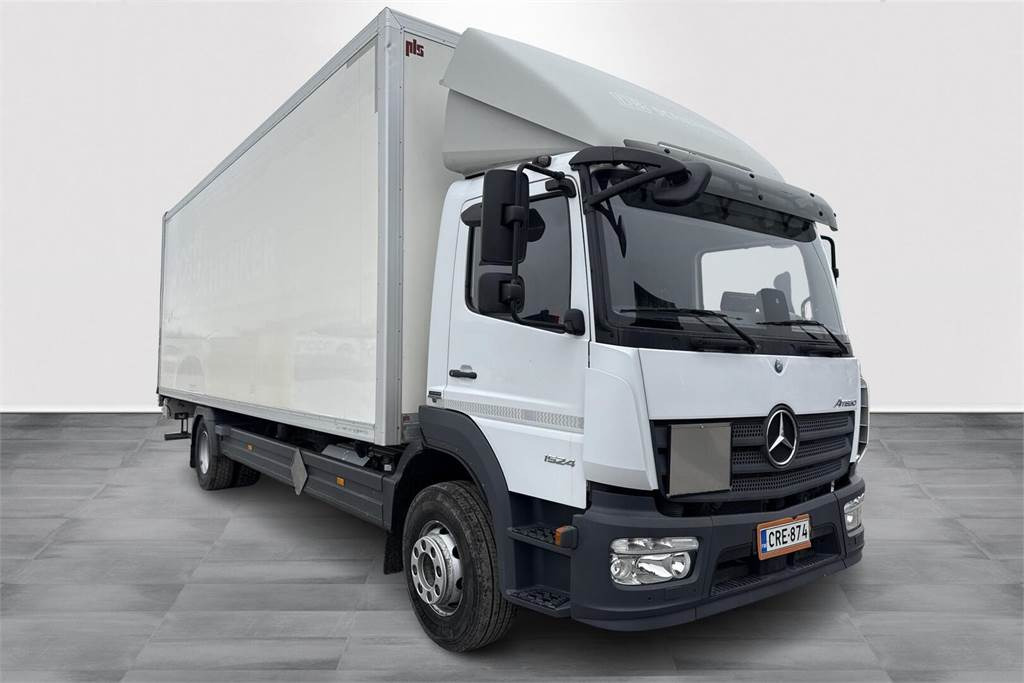 Mercedes-Benz Atego 1524L - Грузовик с закрытым кузовом: фото 3 Mercedes-Benz Atego 1524L - Грузовик с закрытым кузовом: фото 3