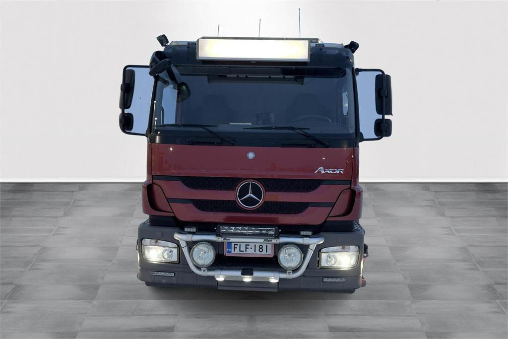 Mercedes-Benz Axor R 1833L - Тросовый мультилифт: фото 2 Mercedes-Benz Axor R 1833L - Тросовый мультилифт: фото 2