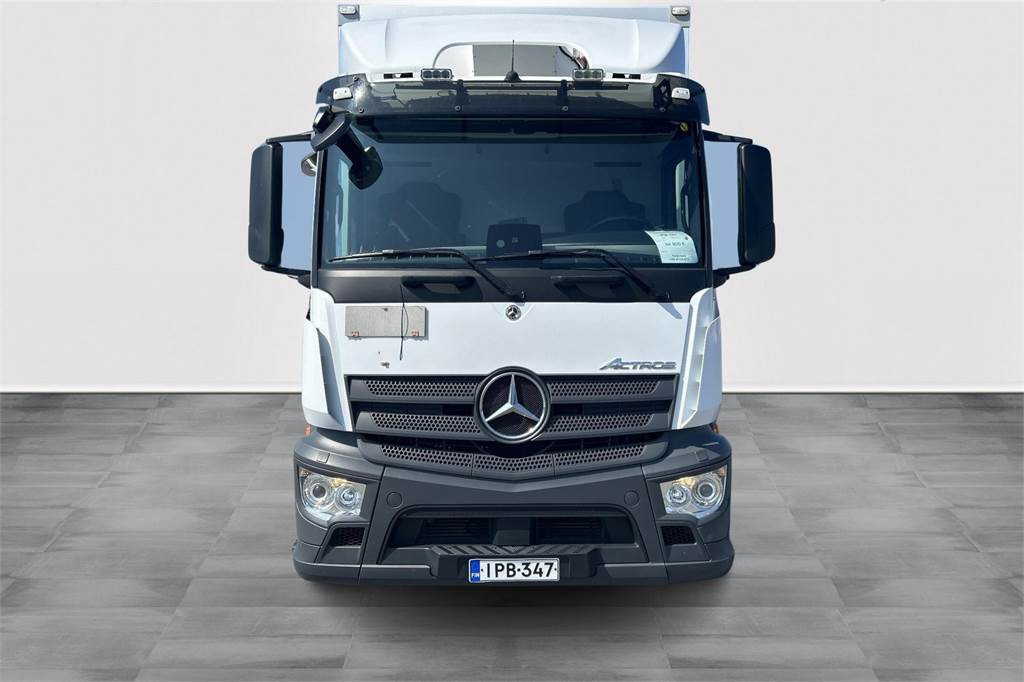 Mercedes-Benz ACTROS 1827 5 KSA-kori +PL - Тягач: фото 2 Mercedes-Benz ACTROS 1827 5 KSA-kori +PL - Тягач: фото 2