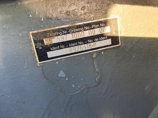 Liebherr (1884) L 586 Schaufel / bucket - Колёсный погрузчик: фото 3 Liebherr (1884) L 586 Schaufel / bucket - Колёсный погрузчик: фото 3