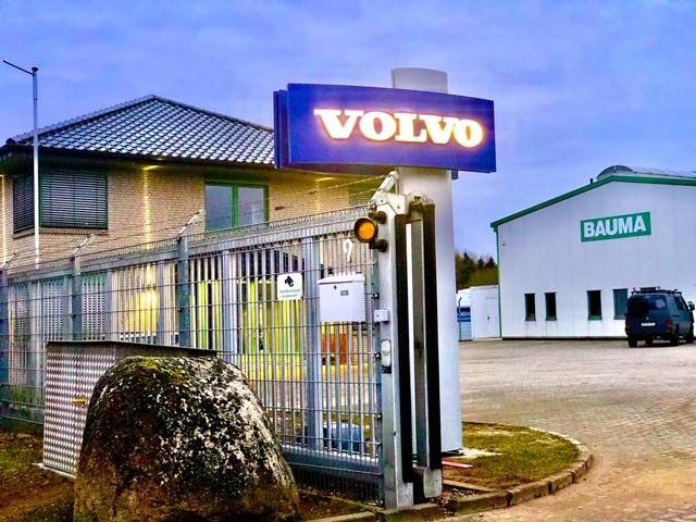 Volvo EWR 170 E MIETE / RENTAL - Колёсный экскаватор: фото 1 Volvo EWR 170 E MIETE / RENTAL - Колёсный экскаватор: фото 1