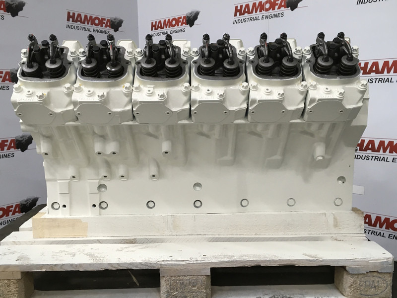 MAN D2842-LE406 LONGBLOCK - Строительная техника: фото 2 MAN D2842-LE406 LONGBLOCK - Строительная техника: фото 2