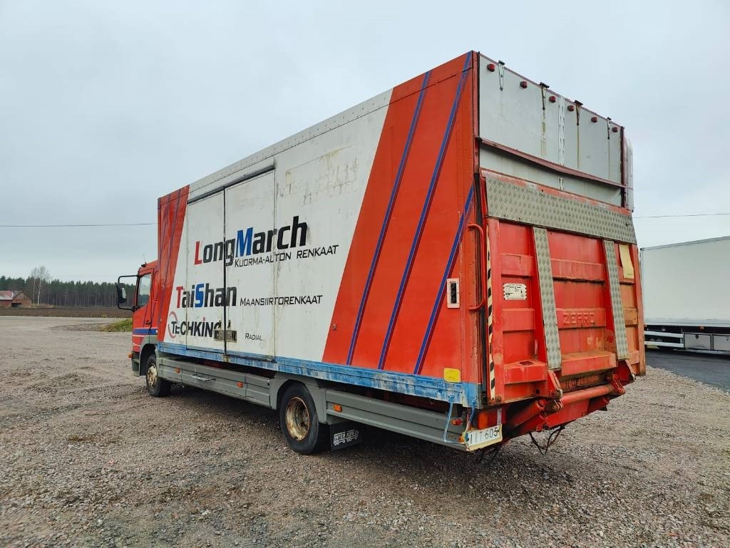 Mercedes-Benz Atego 1023 - Грузовик с закрытым кузовом: фото 3 Mercedes-Benz Atego 1023 - Грузовик с закрытым кузовом: фото 3