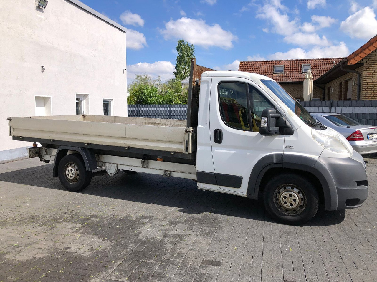 Fiat Ducato 2.3 Maxi Pritsche 35 130 L5 - Малотоннажный бортовой грузовик: фото 5 Fiat Ducato 2.3 Maxi Pritsche 35 130 L5 - Малотоннажный бортовой грузовик: фото 5