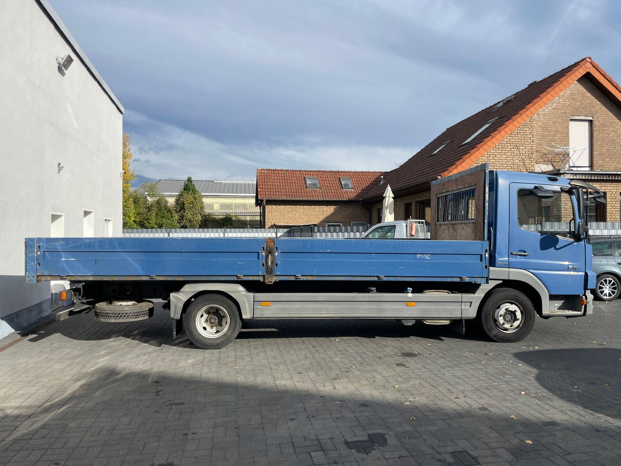 Mercedes-Benz Atego 818 Pritsche Euro 5 в лизинг Mercedes-Benz Atego 818 Pritsche Euro 5: фото 6 Mercedes-Benz Atego 818 Pritsche Euro 5 в лизинг Mercedes-Benz Atego 818 Pritsche Euro 5: фото 6