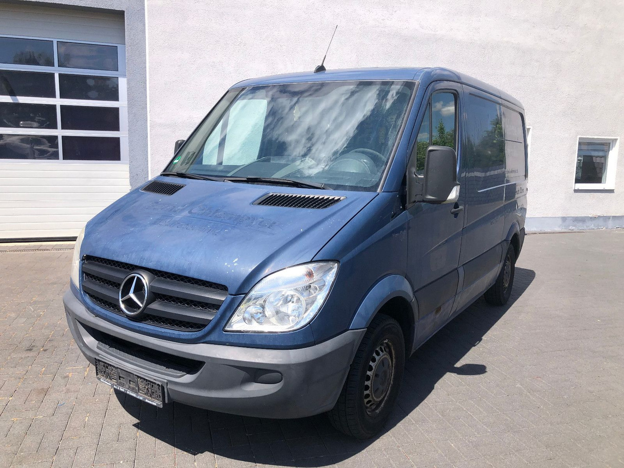 Mercedes-Benz Sprinter II Kasten 209 CDI - Легковой фургон: фото 1 Mercedes-Benz Sprinter II Kasten 209 CDI - Легковой фургон: фото 1
