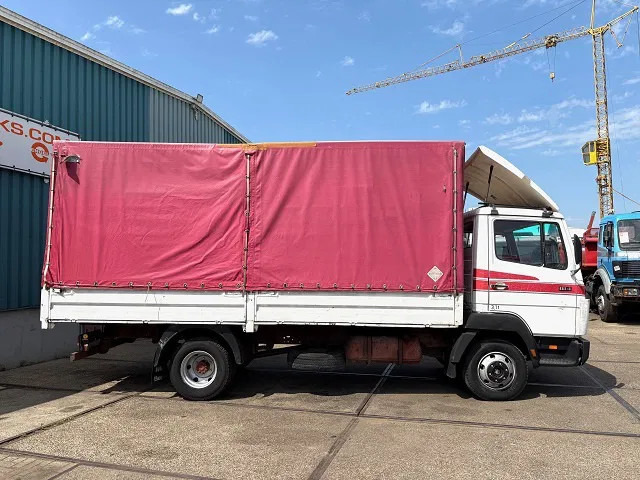 Mercedes-Benz LK 814 K 6-CILINDER FULL STEEL WITH TENT BOX / CATTLE BOX (MANUAL GEARBOX / FULL STEEL SUSPENSION) - Тентованный грузовик: фото 5 Mercedes-Benz LK 814 K 6-CILINDER FULL STEEL WITH TENT BOX / CATTLE BOX (MANUAL GEARBOX / FULL STEEL SUSPENSION) - Тентованный грузовик: фото 5