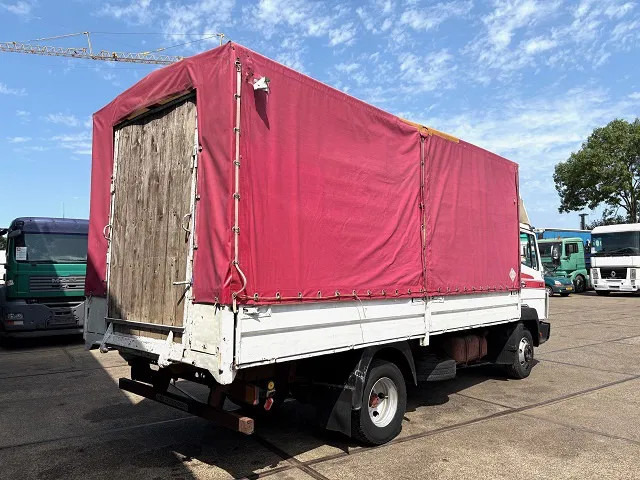 Mercedes-Benz LK 814 K 6-CILINDER FULL STEEL WITH TENT BOX / CATTLE BOX (MANUAL GEARBOX / FULL STEEL SUSPENSION) - Тентованный грузовик: фото 3 Mercedes-Benz LK 814 K 6-CILINDER FULL STEEL WITH TENT BOX / CATTLE BOX (MANUAL GEARBOX / FULL STEEL SUSPENSION) - Тентованный грузовик: фото 3