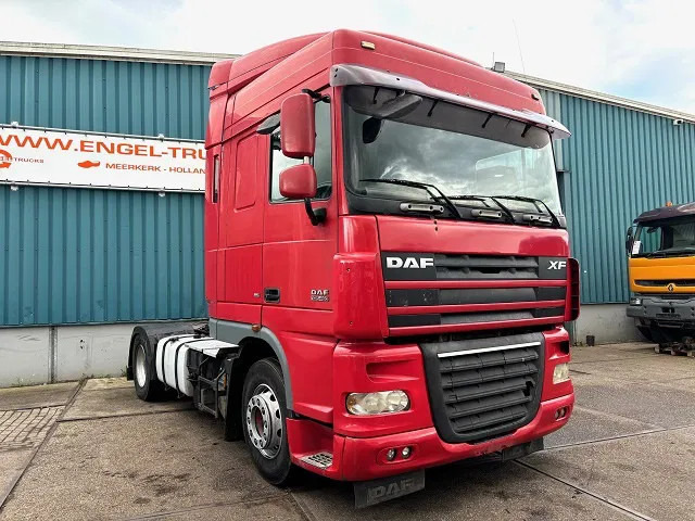 DAF XF 105.460 SPACECAB (ZF16 MANUAL GEARBOX / MX-BRAKE / 870+430 LITER TANK / AIRCONDITIONING / FRIDGE) - Тягач: фото 2 DAF XF 105.460 SPACECAB (ZF16 MANUAL GEARBOX / MX-BRAKE / 870+430 LITER TANK / AIRCONDITIONING / FRIDGE) - Тягач: фото 2