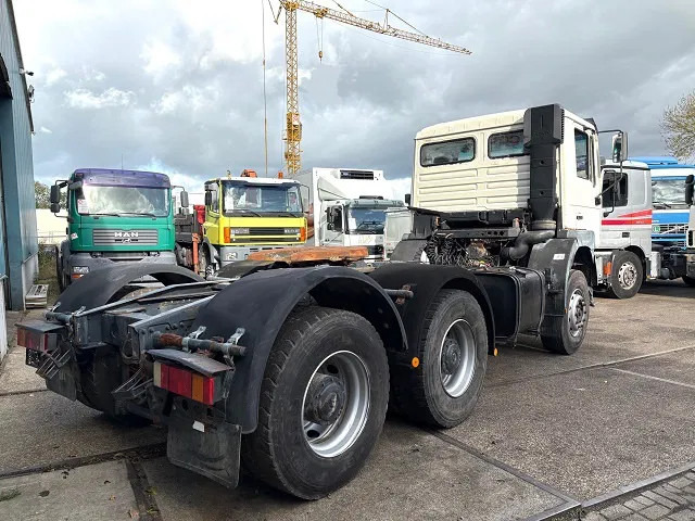 MAN 33.373 DFT 6x4 FULL STEEL SUSPENSION (13.000 AXLES / ZF16 MANUAL GEARBOX / REDUCTION AXLES / FULL STEEL SUSPENSION) - Тягач: фото 3 MAN 33.373 DFT 6x4 FULL STEEL SUSPENSION (13.000 AXLES / ZF16 MANUAL GEARBOX / REDUCTION AXLES / FULL STEEL SUSPENSION) - Тягач: фото 3