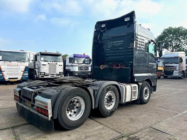 MAN TGX 26.480BLS XLX 6x2 (ZF16 MANUAL GEARBOX / EURO 5 / SLIDING FIFTH WHEEL / LIFT-AXLE / STEERING AXLE / AIRCONDITIONING) - Тягач: фото 3 MAN TGX 26.480BLS XLX 6x2 (ZF16 MANUAL GEARBOX / EURO 5 / SLIDING FIFTH WHEEL / LIFT-AXLE / STEERING AXLE / AIRCONDITIONING) - Тягач: фото 3