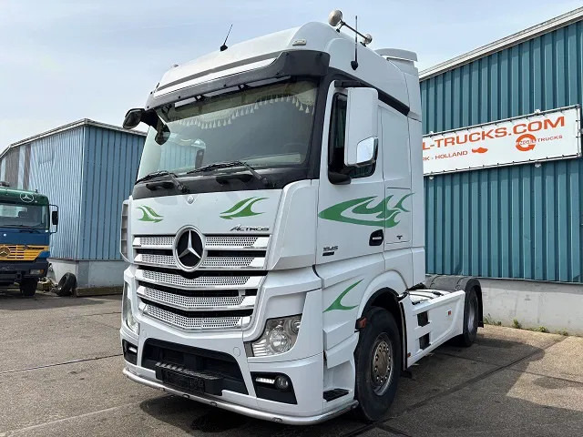 Mercedes-Benz Actros 1845 LS BIGSPACE (RETARDER / EURO 5 / TELLIGENT GEARBOX / FULL SPOILERSET / 2x DIESELTANK / AIRCONDITIONING) - Тягач: фото 1 Mercedes-Benz Actros 1845 LS BIGSPACE (RETARDER / EURO 5 / TELLIGENT GEARBOX / FULL SPOILERSET / 2x DIESELTANK / AIRCONDITIONING) - Тягач: фото 1