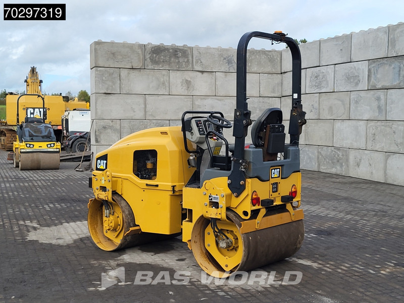 Caterpillar CB2.7 - Каток: фото 2 Caterpillar CB2.7 - Каток: фото 2