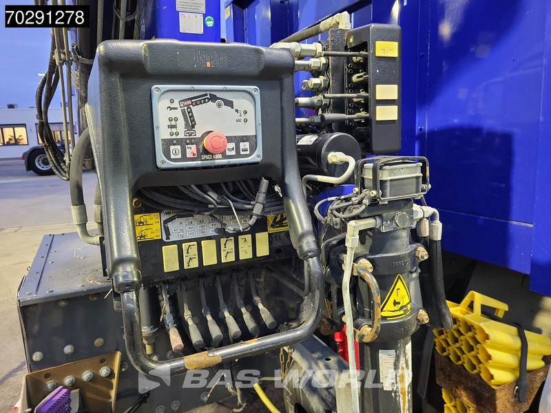 DAF LF 260 LF 4X2 Hiab 111 B-2 HIDUO Crane Kran Remote control Automatic ACC Euro 6 - Грузовик бортовой/ Платформа, Автоманипулятор: фото 3 DAF LF 260 LF 4X2 Hiab 111 B-2 HIDUO Crane Kran Remote control Automatic ACC Euro 6 - Грузовик бортовой/ Платформа, Автоманипулятор: фото 3