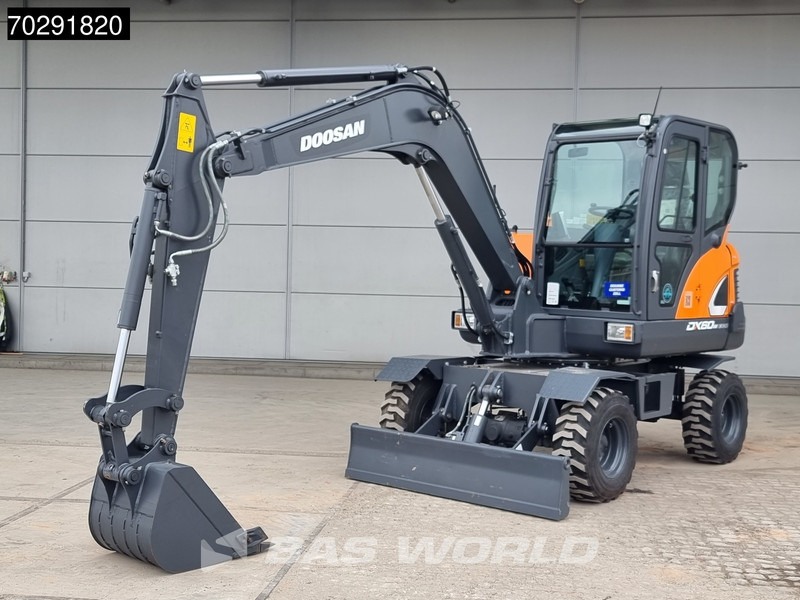 Doosan DX60W A/C - NEW UNUSED - Колёсный экскаватор: фото 2 Doosan DX60W A/C - NEW UNUSED - Колёсный экскаватор: фото 2