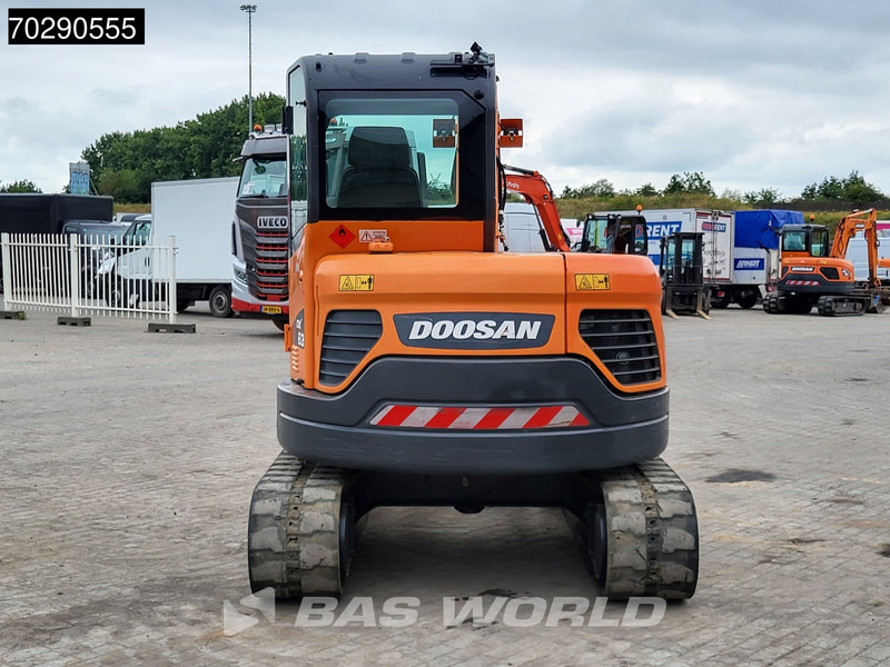 Doosan DX63-3 3 BUCKETS - A/C - Мини-экскаватор: фото 5 Doosan DX63-3 3 BUCKETS - A/C - Мини-экскаватор: фото 5