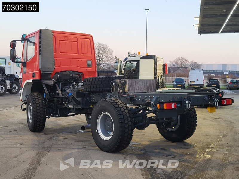 Iveco Eurocargo 150E300 4X4 NEW! 15T chassis 2017 production Euro 5 - Грузовик-шасси: фото 2 Iveco Eurocargo 150E300 4X4 NEW! 15T chassis 2017 production Euro 5 - Грузовик-шасси: фото 2