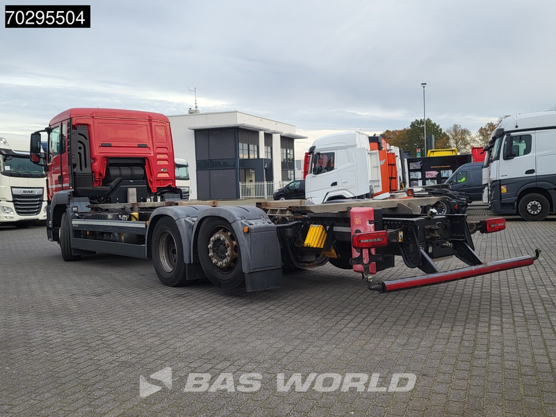 MAN TGS 26.320 TGS 6X2 ADR BDF Lift + Steering Axle Euro 6 - Грузовик-контейнеровоз/ Сменный кузов: фото 2 MAN TGS 26.320 TGS 6X2 ADR BDF Lift + Steering Axle Euro 6 - Грузовик-контейнеровоз/ Сменный кузов: фото 2
