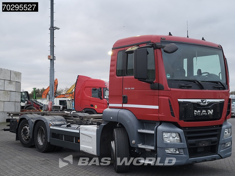 MAN TGS 26.320 TGS 6X2 ADR BDF Lift + Steering Axle Euro 6 - Грузовик-контейнеровоз/ Сменный кузов: фото 3 MAN TGS 26.320 TGS 6X2 ADR BDF Lift + Steering Axle Euro 6 - Грузовик-контейнеровоз/ Сменный кузов: фото 3