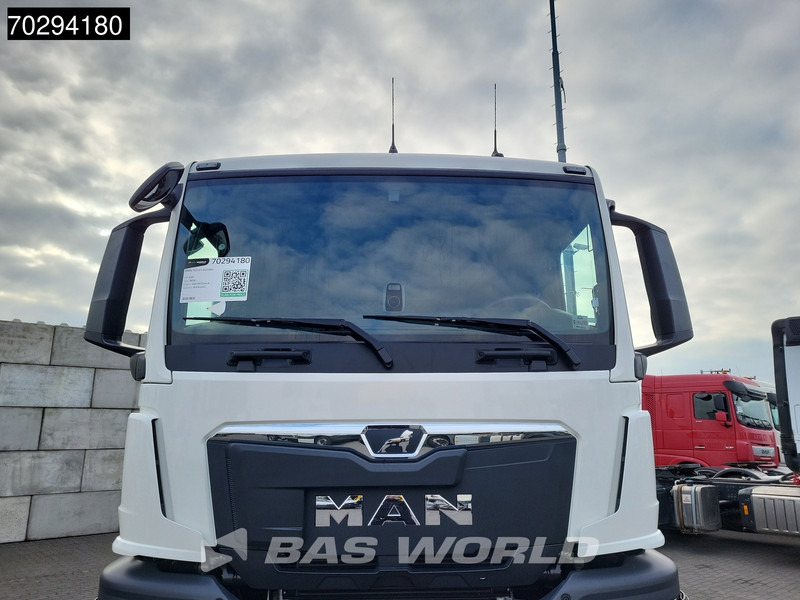 MAN TGS 41.440 8X4 New! 12m3 Schwing Mixer Big-Axle Steelsuspension Automatic Euro 6 в лизинг MAN TGS 41.440 8X4 New! 12m3 Schwing Mixer Big-Axle Steelsuspension Automatic Euro 6: фото 7