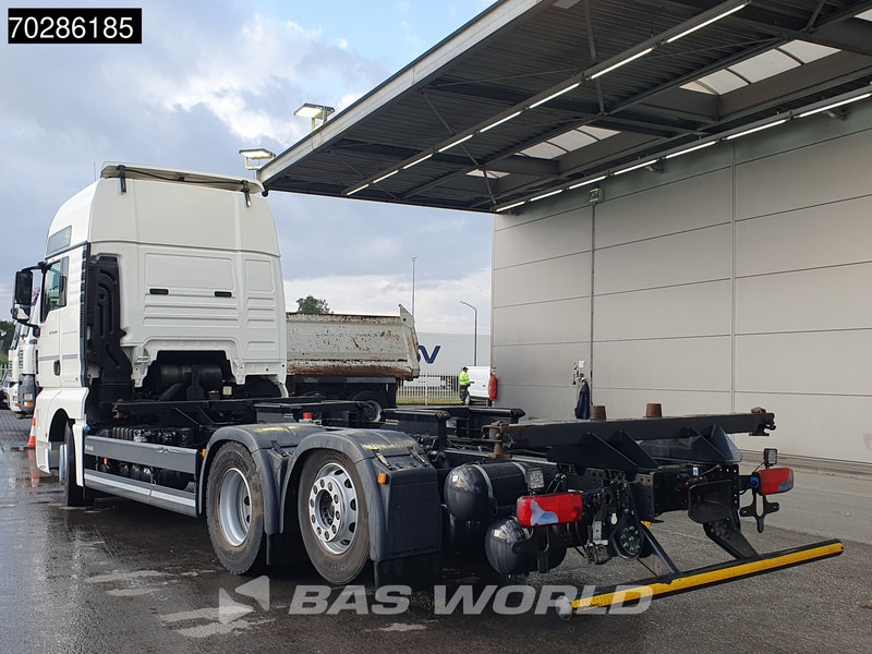 MAN TGX 26.470 6X2 BDF Lift-Axle ACC XXL Retarder Navi Euro 6 - Грузовик-контейнеровоз/ Сменный кузов: фото 2 MAN TGX 26.470 6X2 BDF Lift-Axle ACC XXL Retarder Navi Euro 6 - Грузовик-контейнеровоз/ Сменный кузов: фото 2