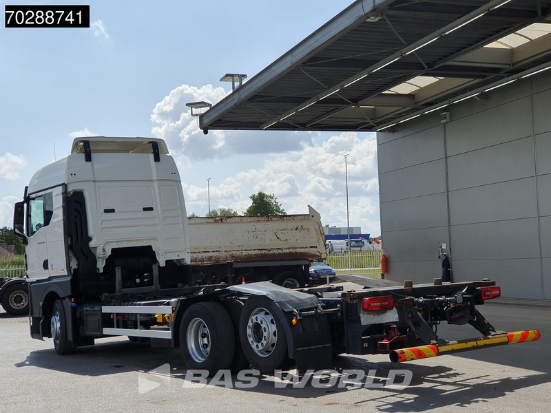 MAN TGX 26.470 6X2 BDF Retarder Liftachse LED Euro 6 - Грузовик-контейнеровоз/ Сменный кузов: фото 2 MAN TGX 26.470 6X2 BDF Retarder Liftachse LED Euro 6 - Грузовик-контейнеровоз/ Сменный кузов: фото 2