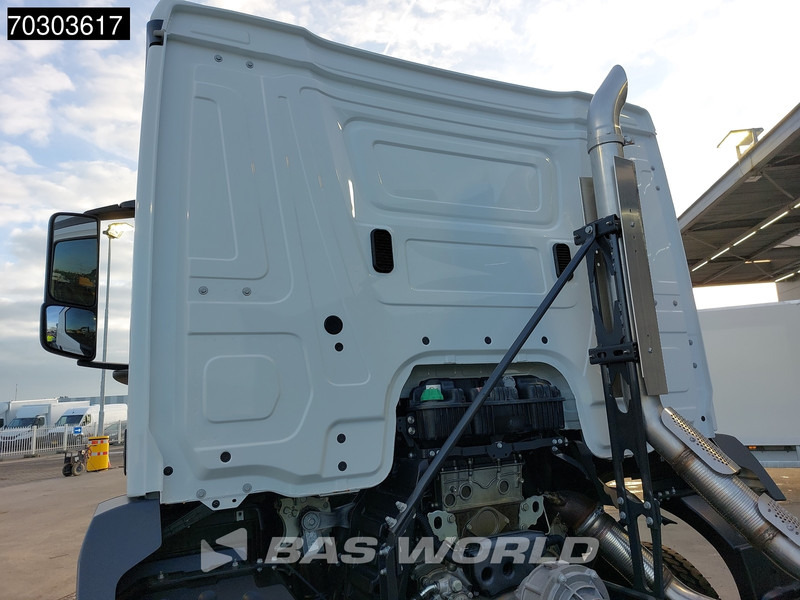 Mercedes-Benz Arocs 3340 6X4 NEW EURO 5 Chassis Steel Suspension Big-Axle Automatic - Грузовик-шасси: фото 5 Mercedes-Benz Arocs 3340 6X4 NEW EURO 5 Chassis Steel Suspension Big-Axle Automatic - Грузовик-шасси: фото 5