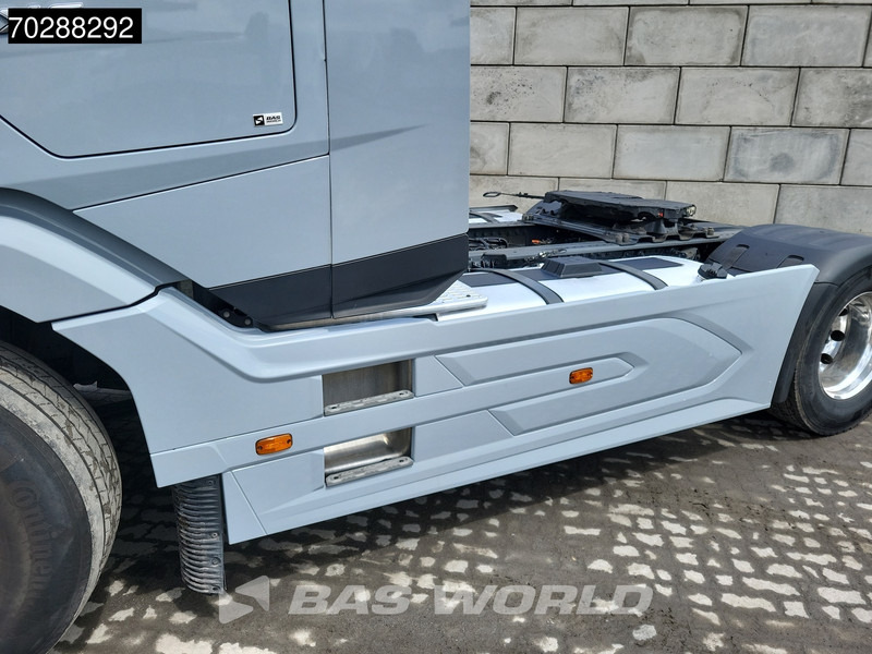 Тягач DAF XF 530 4X2 Retarder 2xTanks Standklima LED Euro 6: фото 10