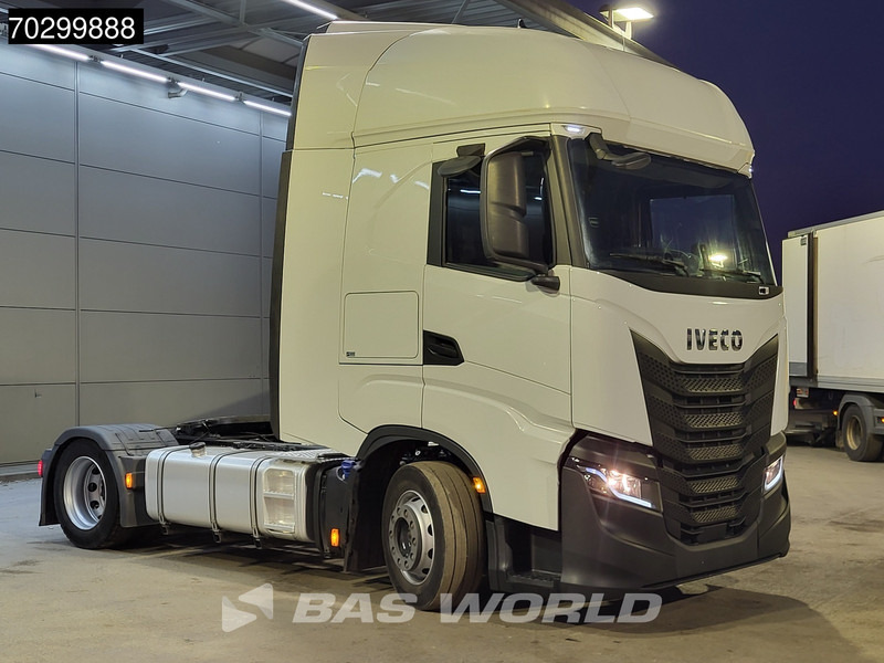 Iveco S-Way 460 4X2 Mega Retarder 2xTanks ACC Euro 6 - Тягач: фото 3 Iveco S-Way 460 4X2 Mega Retarder 2xTanks ACC Euro 6 - Тягач: фото 3